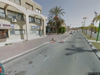 פיצריה بيتزا تقريبا الحرة